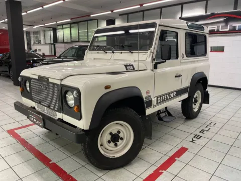 Land Rover Defender 90 2.5 td5 E SW - Immagine 1