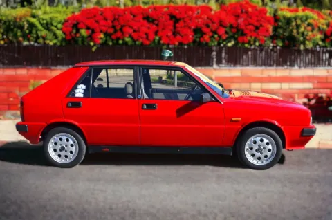 Lancia Delta 1.6 Turbo HF RST - Immagine 9