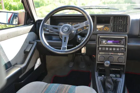 Lancia Delta 1.6 Turbo HF RST - Immagine 12