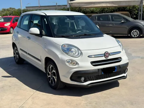 Fiat 500L 1.6 mjt Business 120cv my20 - Immagine 2