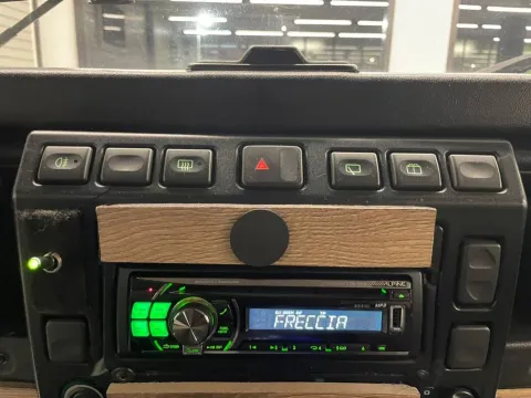 Land Rover Defender 90 2.5 td5 E SW - Immagine 13