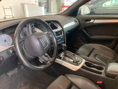 Audi S4 Avant 3.0 V6 tfsi quattro s-tronic - Immagine 9