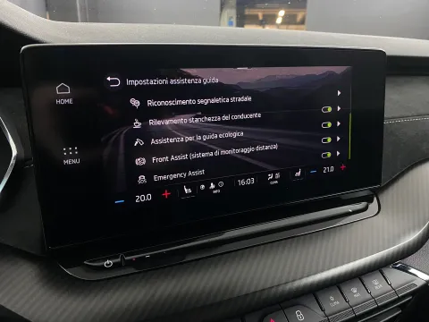 Skoda Octavia Wagon 2.0 tdi evo RS 4x4 200cv dsg - Immagine 47