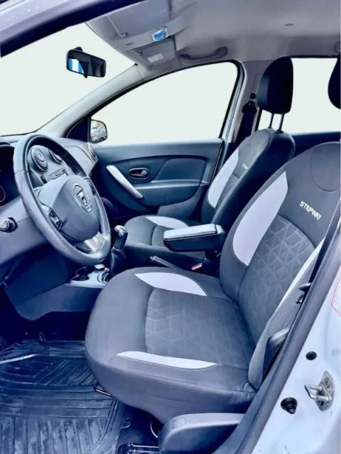 Dacia Sandero Stepway 1.5 dci s&s 90cv auto - Immagine 8