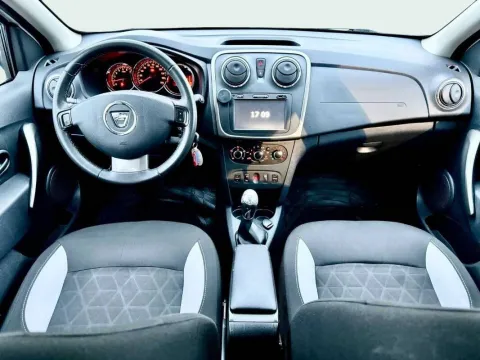 Dacia Sandero Stepway 1.5 dci s&s 90cv auto - Immagine 9