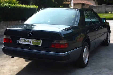 Mercedes E Coupe 200 CE - Immagine 4