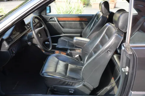 Mercedes E Coupe 200 CE - Immagine 8
