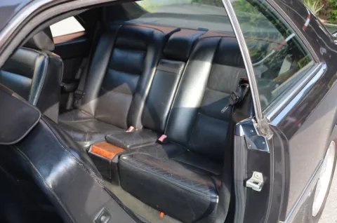 Mercedes E Coupe 200 CE - Immagine 11