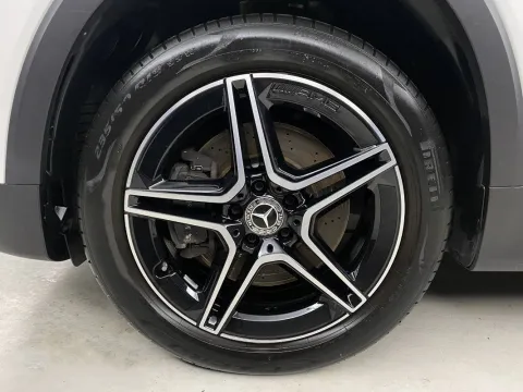 Mercedes GLB 250 Premium 4matic auto - Immagine 18