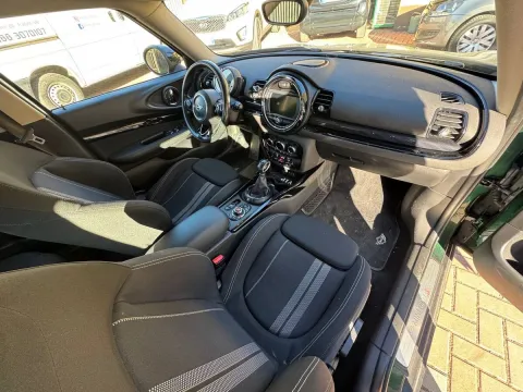 Mini Mini Clubman 2.0 Cooper SD Hype auto - Immagine 12