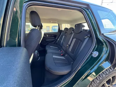 Mini Mini Clubman 2.0 Cooper SD Hype auto - Immagine 13