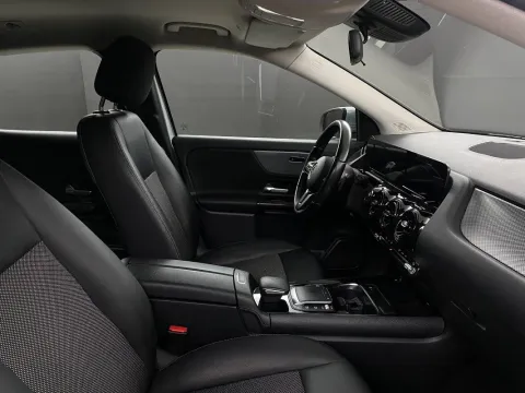 Mercedes GLA 200 d Sport 4matic auto - Immagine 19