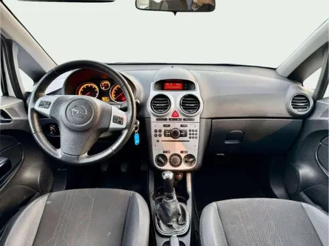 Opel Corsa 5p 1.2 Edition (elective) Gpl-tech 85cv - Immagine 4