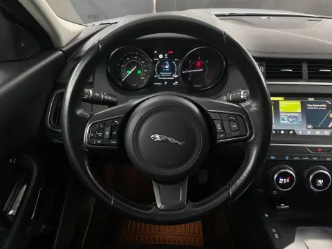 Jaguar E-Pace 2.0d i4 S awd 150cv auto - Immagine 13