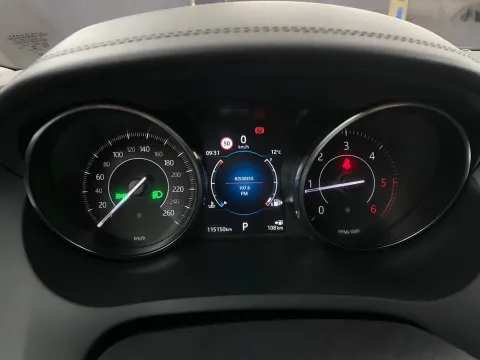 Jaguar E-Pace 2.0d i4 S awd 150cv auto - Immagine 14
