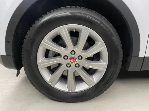 Jaguar E-Pace 2.0d i4 S awd 150cv auto - Immagine 16