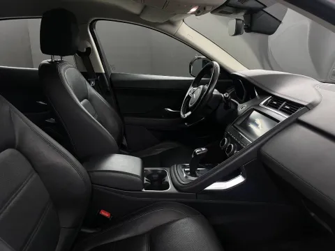 Jaguar E-Pace 2.0d i4 S awd 150cv auto - Immagine 17