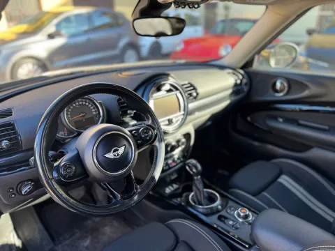 Mini Mini Clubman 2.0 Cooper SD Hype auto - Immagine 18