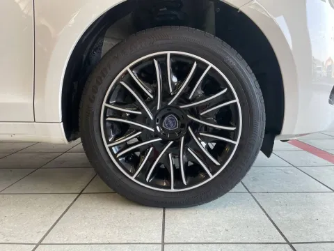 Lancia Ypsilon 1.0 firefly hybrid Silver Plus s&s 70cv - Immagine 21