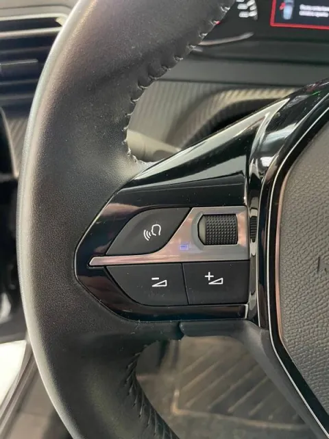 Peugeot 208 1.2 puretech Allure Navi Pack s&s 100cv - Immagine 14