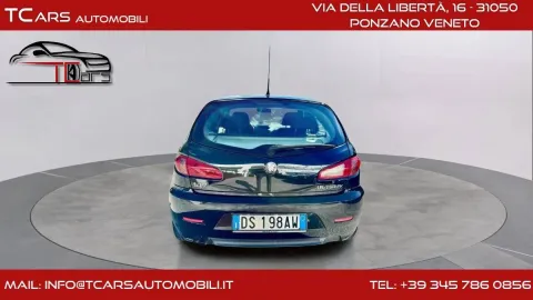 Alfa Romeo 147 5p 1.6 ts 16v BlackLine 105cv - Immagine 1