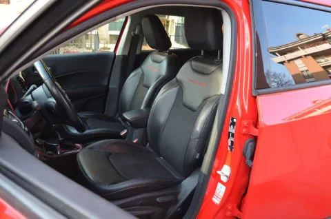 Jeep Compass 1.3 turbo t4 phev Trailhawk 4xe at6 - Immagine 15