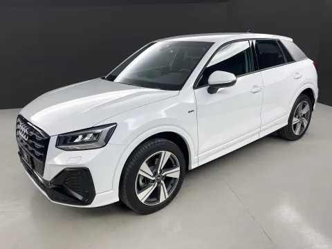 Audi Q2 40 2.0 tfsi S line edition quattro s-tronic - Immagine 3