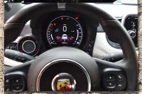 Abarth 595 1.4 t-jet 145cv - Immagine 10
