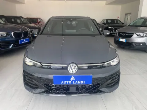 Volkswagen Golf 2.0 tdi R-Line 150cv dsg - Immagine 3
