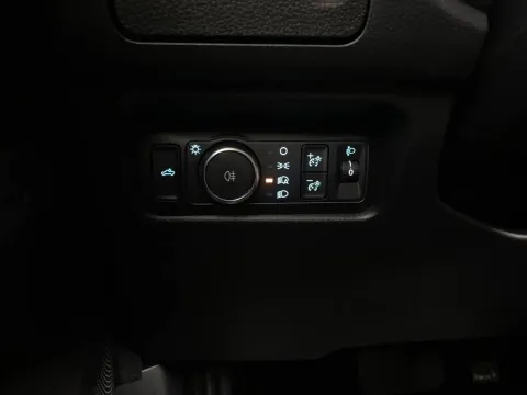Ford Ranger 3.0 ecoblue doppia cabina Platinum awd 240cv auto - Immagine 29