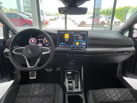 Volkswagen Golf 2.0 tdi R-Line 150cv dsg - Immagine 15