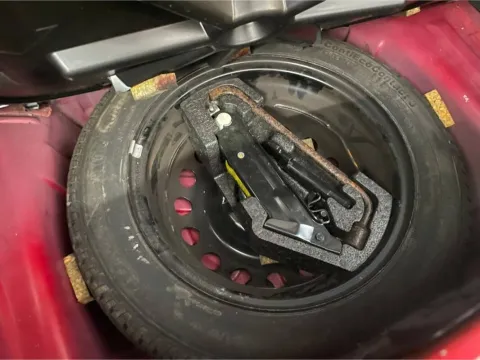 Toyota Aygo 5p 1.0 Now Connect - Immagine 8