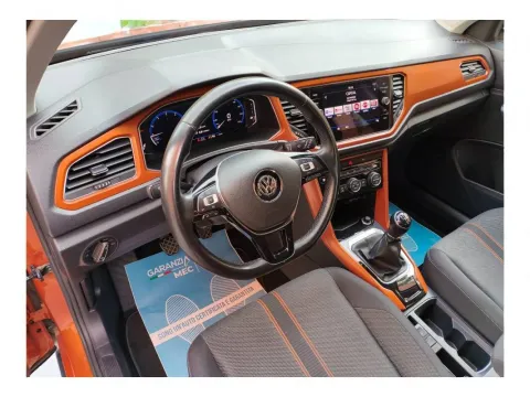 Volkswagen T-Roc 1.0 tsi Style 115cv - Immagine 10