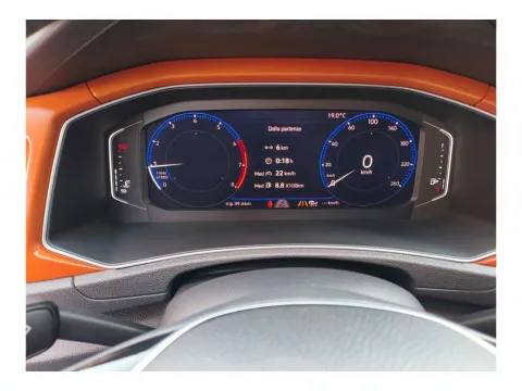 Volkswagen T-Roc 1.0 tsi Style 115cv - Immagine 12