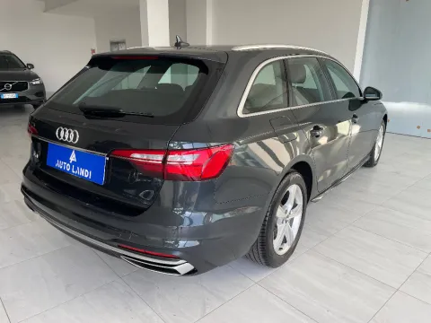 Audi A4 Avant 35 2.0 tdi mhev Business Advanced 163cv s-tronic - Immagine 7