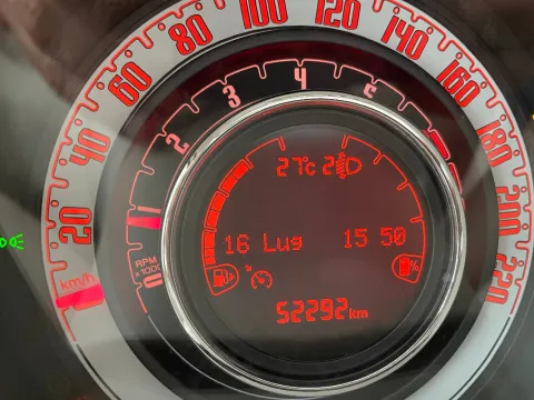 Fiat 500C 1.0 hybrid Dolcevita 70cv - Immagine 25