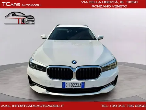 BMW 520d Touring mhev 48V Msport auto - Immagine 2