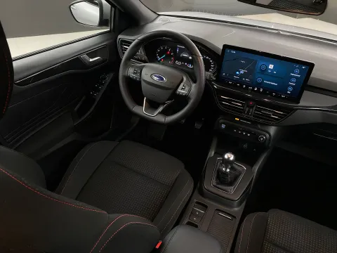 Ford Focus 1.0t ecoboost h ST-Line 125cv - Immagine 11