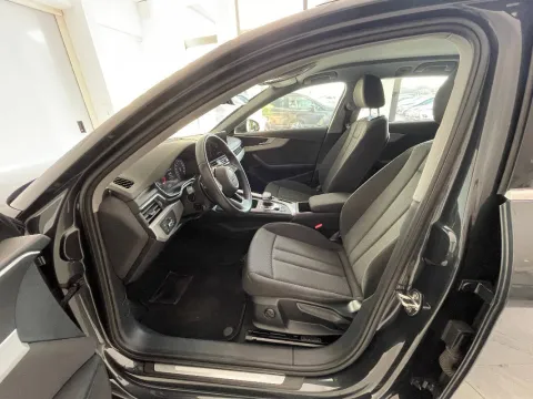 Audi A4 Avant 35 2.0 tdi mhev Business Advanced 163cv s-tronic - Immagine 11