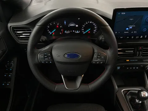 Ford Focus 1.0t ecoboost h ST-Line 125cv - Immagine 12