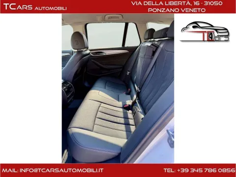 BMW 520d Touring mhev 48V Msport auto - Immagine 9