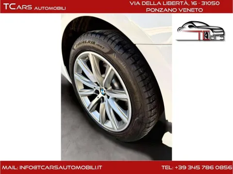 BMW 520d Touring mhev 48V Msport auto - Immagine 11