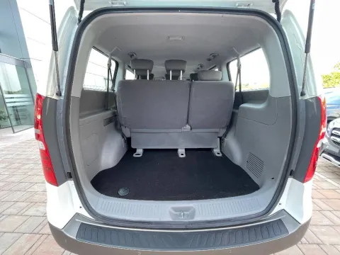 Hyundai H-1 Wagon 2.5 crdi vgt Active 8p.ti - Immagine 9