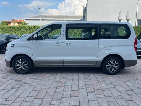 Hyundai H-1 Wagon 2.5 crdi vgt Active 8p.ti - Immagine 10