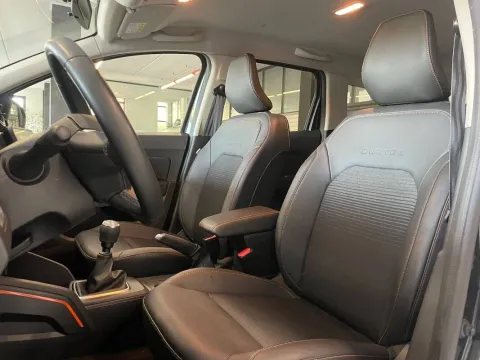 Dacia Duster 1.5 blue dci SL Extreme 4x2 115cv - Immagine 10
