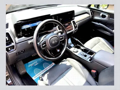 Kia Sorento 1.6 t-gdi phev Evolution awd at6 - Immagine 10