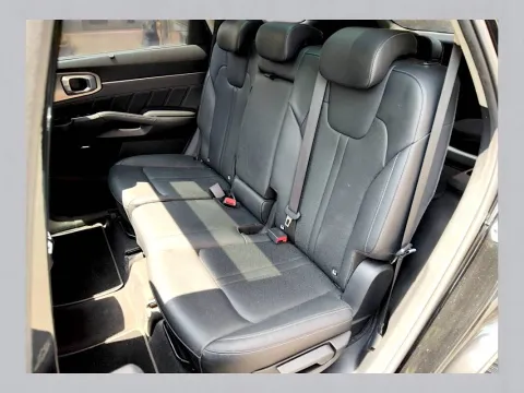 Kia Sorento 1.6 t-gdi phev Evolution awd at6 - Immagine 13