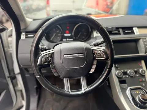 Land Rover Range Rover Evoque 5p 2.0 ed4 SE 150cv my19 - Immagine 10