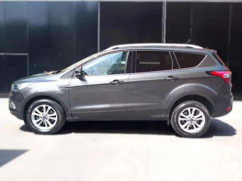 Ford Kuga 2.0 tdci Business s&s 2wd 120cv powershift my19.25 - Immagine 7