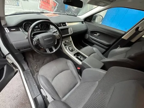 Land Rover Range Rover Evoque 5p 2.0 ed4 SE 150cv my19 - Immagine 12